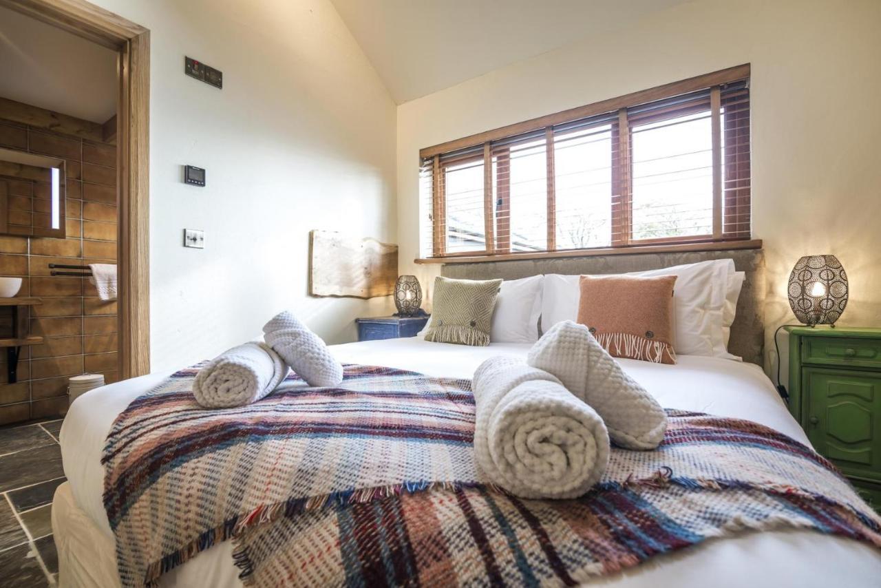 Lavender - Luxurious Barn Conversion - Blossom Farm Johnston Buitenkant foto